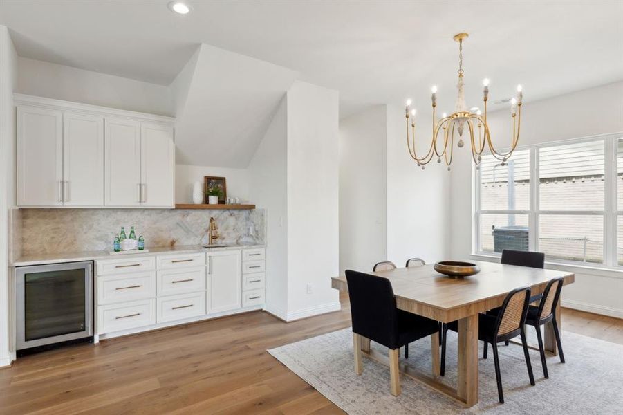 Furnished interior view inside a new home in , Dallas (Image 12).