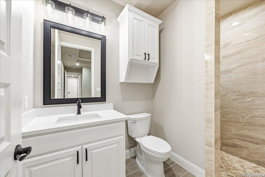 Furnished interior view inside a new home in , La Vernia (Image 13).