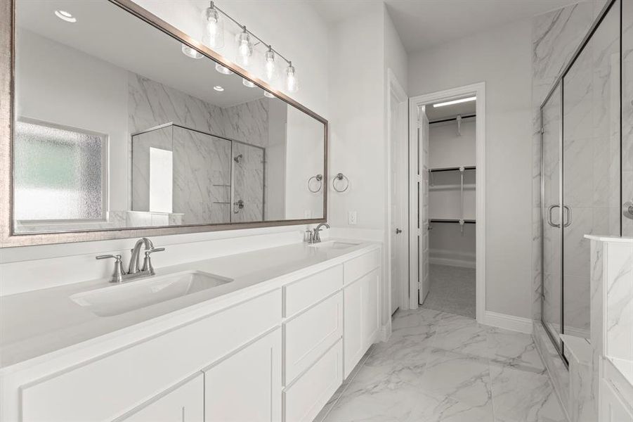 16_17. 3802 Windmere - Bath (2)