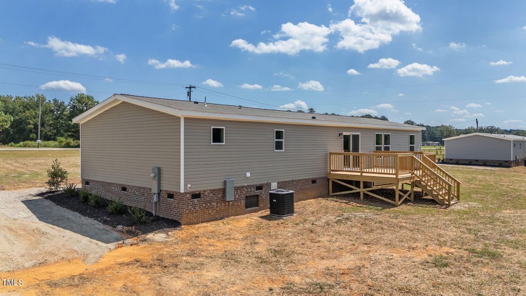 5-web-or-mls-DJI_20250904132330_0033_D