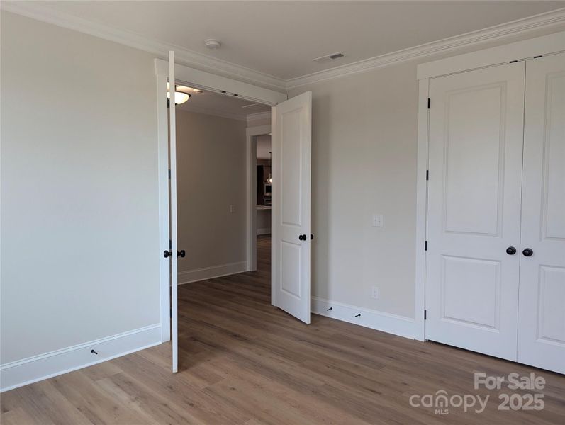Spacious, unfurnished interior of a new home in Riverwalk, Rock Hill (Image 12).
