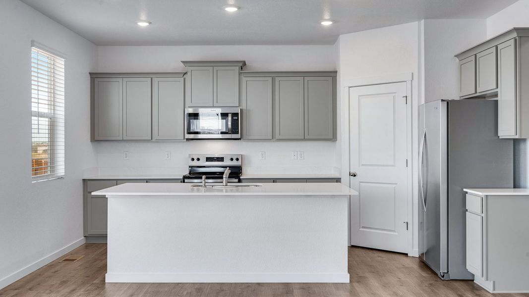 Furnished interior view inside a new home in Vista Meadows, Fort Lupton (Image 4).
