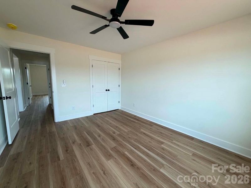 Spacious, unfurnished interior of a new home in , Salisbury (Image 14).