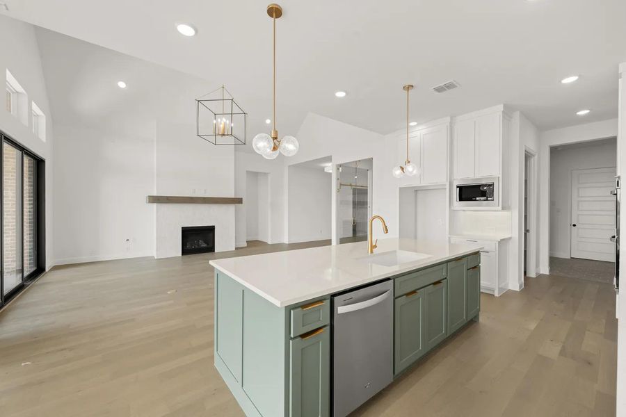 Eastland II Kitchen