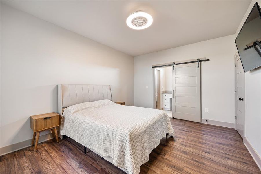 Furnished interior view inside a new home in , Venus (Image 16).