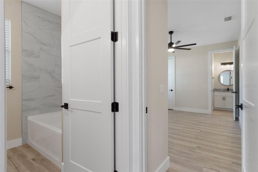 Spacious, unfurnished interior of a new home in , Beverly Hills (Image 24). Spacious, unfurnished interior of a new home in , Beverly Hills (Image 24).