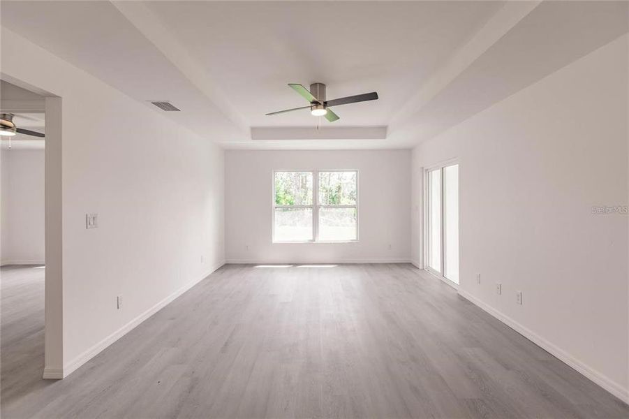 Spacious, unfurnished interior of a new home in , Punta Gorda (Image 12).