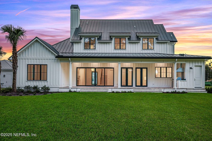 Exterior details of a home in River Landing at Nocatee (DF Luxury Homes), Ponte Vedra (Image 3).