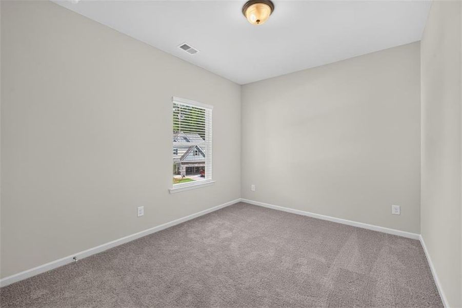 Spacious, unfurnished interior of a new home in Jones Ridge, Dallas (Image 57). Spacious, unfurnished interior of a new home in Jones Ridge, Dallas (Image 57).