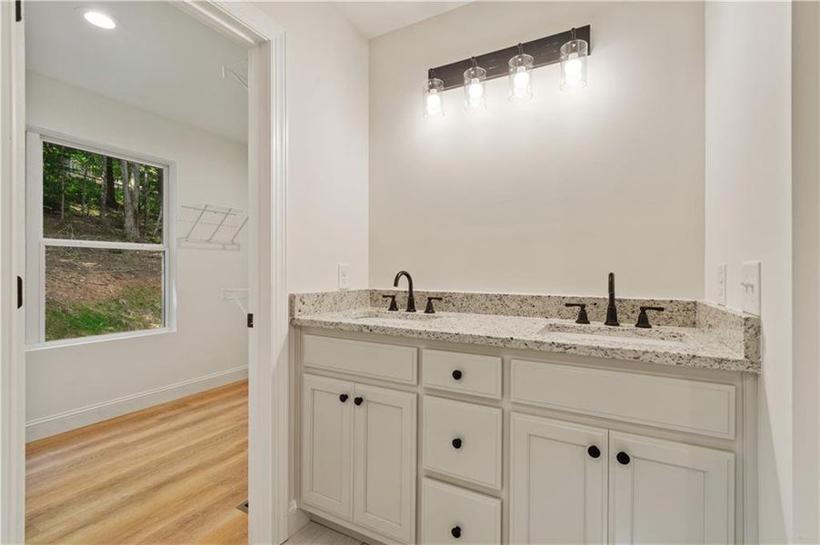 Furnished interior view inside a new home in , Dahlonega (Image 6).
