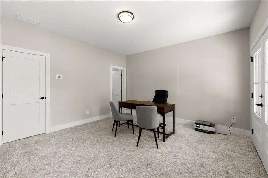 Spacious, unfurnished interior of a new home in West Town, Atlanta (Image 20). Spacious, unfurnished interior of a new home in West Town, Atlanta (Image 20).
