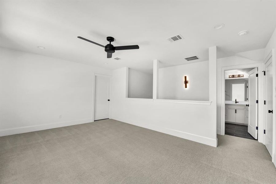 Spacious, unfurnished interior of a new home in , Weatherford (Image 39). Spacious, unfurnished interior of a new home in , Weatherford (Image 39).