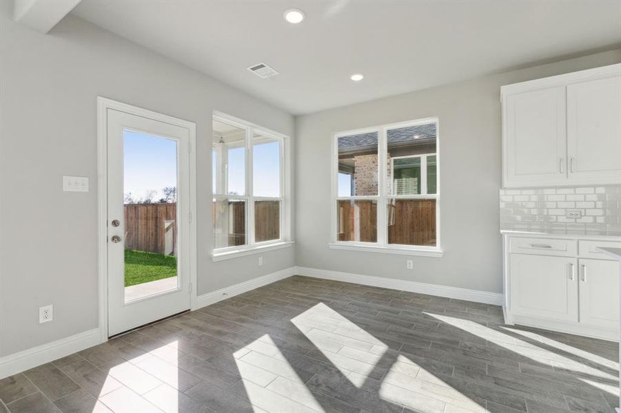 Spacious, unfurnished interior of a new home in Sicily, Princeton (Image 23).