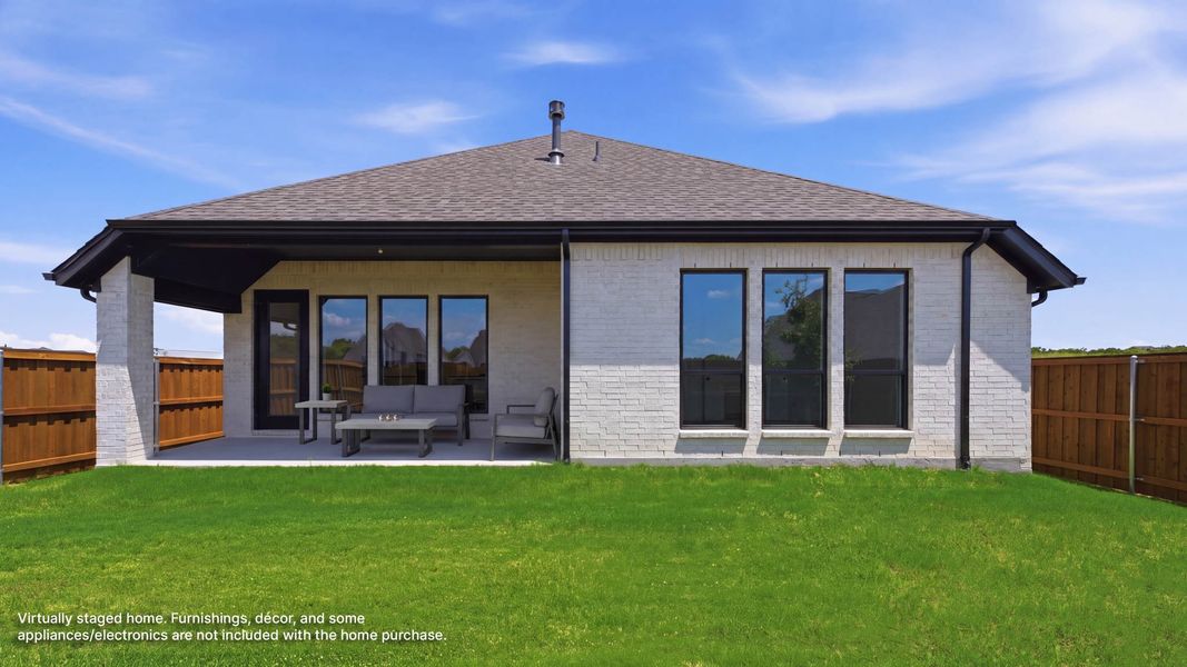 Exterior details and patio area of a home in Mustang Lakes, Celina (Image 2).