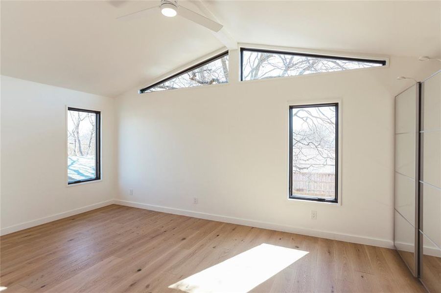 Spacious, unfurnished interior of a new home in , Dallas (Image 34). Spacious, unfurnished interior of a new home in , Dallas (Image 34).