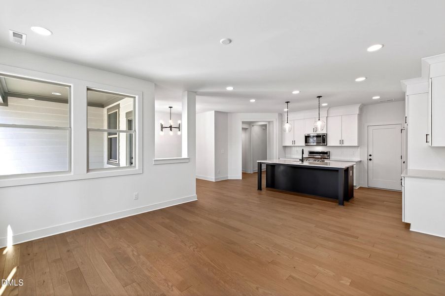 982 Helix (20) 982 Helix (20)