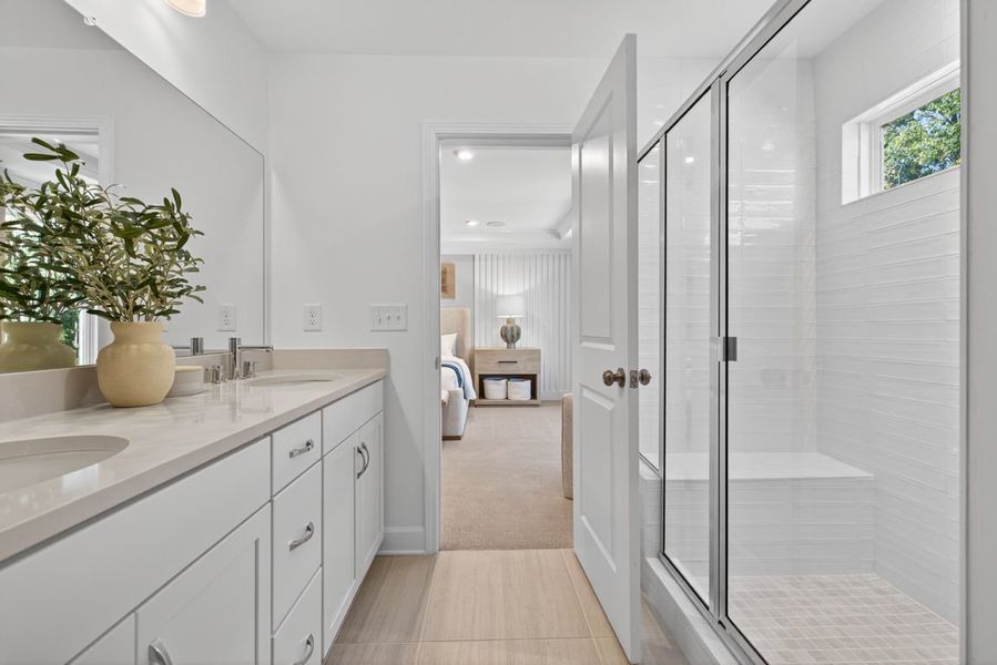 Representative furnished interior of a home built from the Hampton by Pulte Homes in Watermist at Mirror Lake, Villa Rica (Image 58).