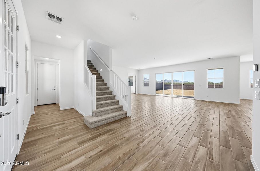 PHX_Empire Pointe_Lot 7054_Pine_226622_E