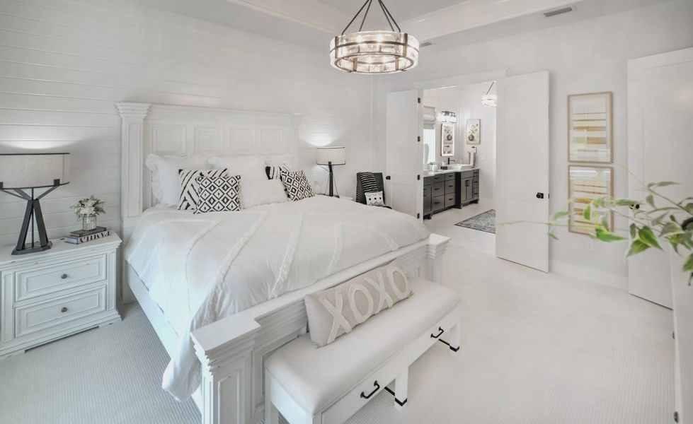 Furnished interior view inside a new home in Plantation Bay, Ormond Beach (Image 25).