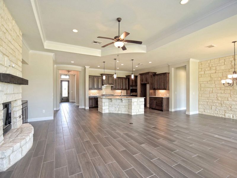 Representative furnished interior of a home built from the San Simeon I by Giddens Homes in Clearwater Ranch, Liberty Hill (Image 244).