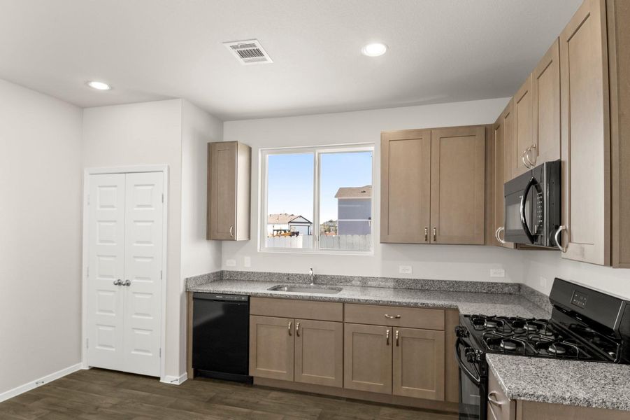 Furnished interior view inside a new home in Harvest Ridge, Elgin (Image 10).