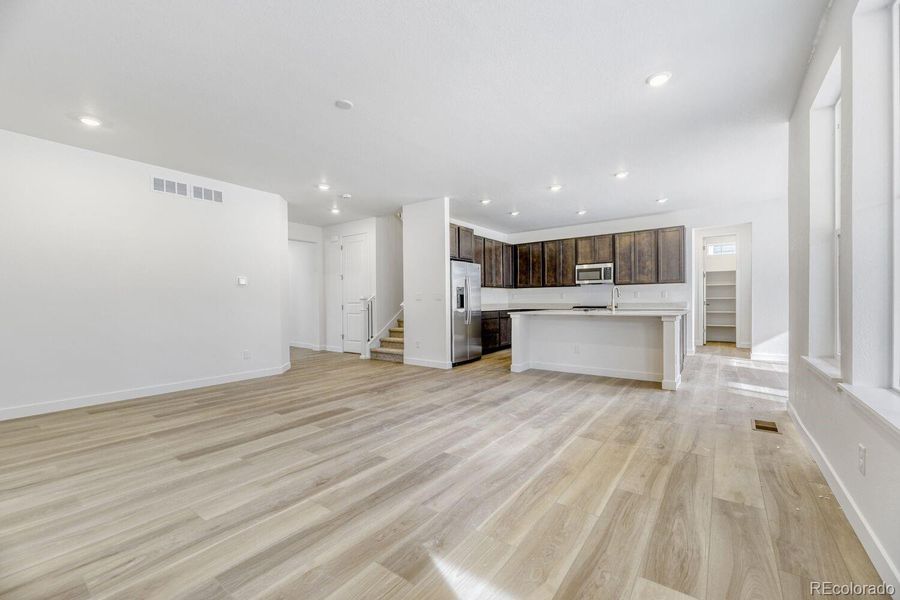 Spacious, unfurnished interior of a new home in Newlin Crossing, Parker (Image 8).