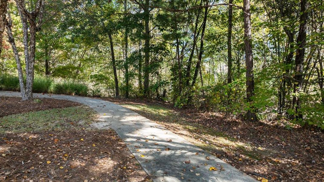 Natural landscape and outdoor views near Hamptons at Riverwood East in Dallas (Image 75). Natural landscape and outdoor views near Hamptons at Riverwood East in Dallas (Image 75).