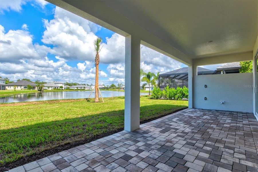 Exterior details and patio area of a home in Cassata Lakes, Nokomis (Image 28). Exterior details and patio area of a home in Cassata Lakes, Nokomis (Image 28).