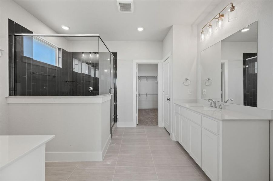 Furnished interior view inside a new home in The Heights at Uptown Celina, Celina (Image 11). Furnished interior view inside a new home in The Heights at Uptown Celina, Celina (Image 11).