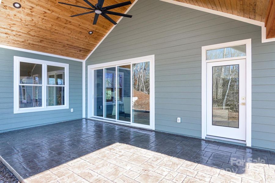 Image 45 of a home in .