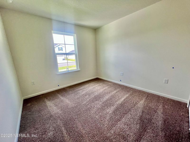 Spacious, unfurnished interior of a new home in Panther Creek, Jacksonville (Image 6).