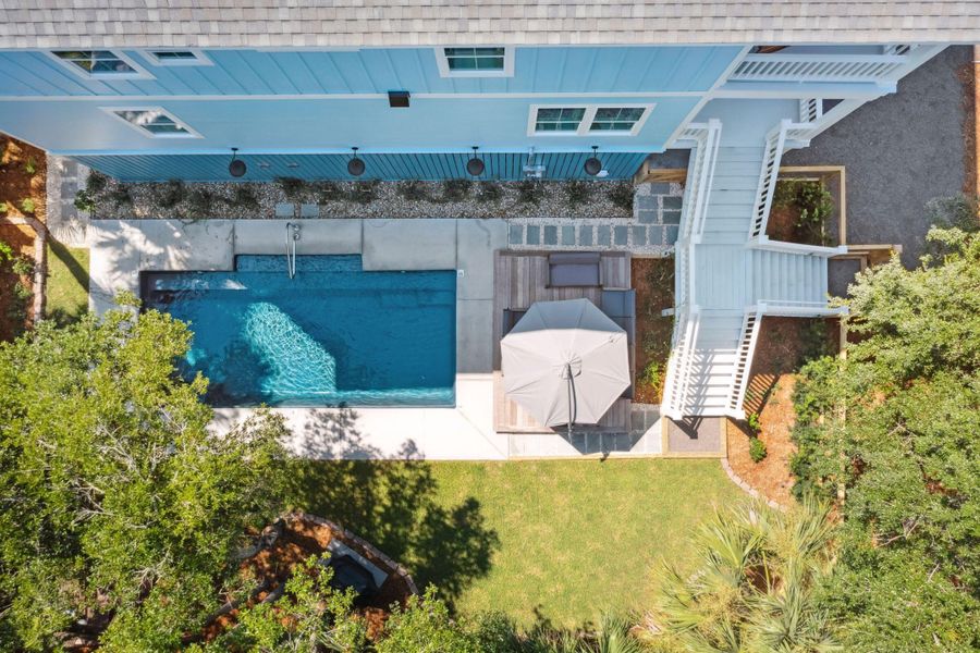 Image 69 of a home in .