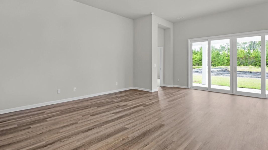 Spacious, unfurnished interior of a new home in Grayson Park, Leland (Image 14).