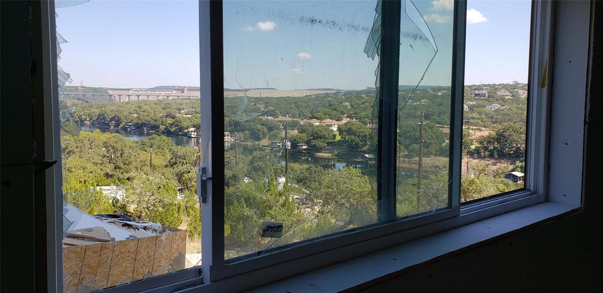 Views from the Kitchen and breakfast area.