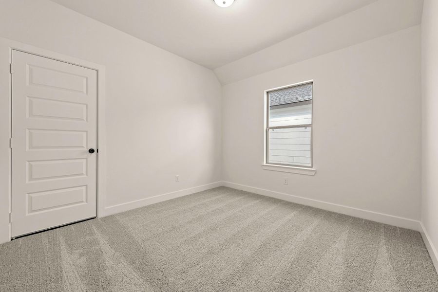 Spacious, unfurnished interior of a new home in Sunterra (Royal ISD), Katy (Image 15). Spacious, unfurnished interior of a new home in Sunterra (Royal ISD), Katy (Image 15).