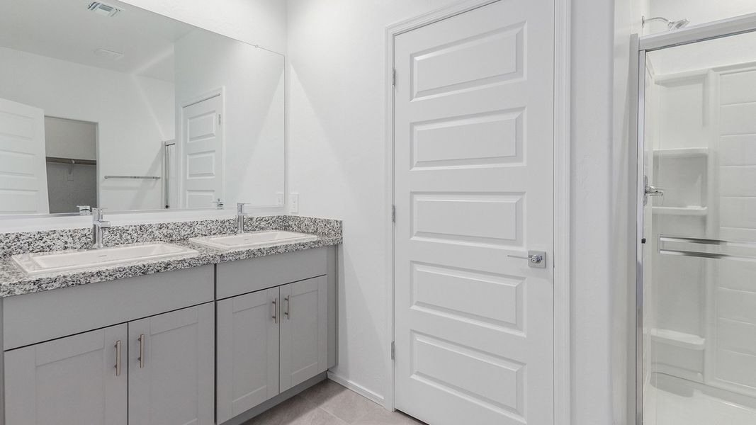 Furnished interior view inside a new home in Hanson Ridge, Vail (Image 14).