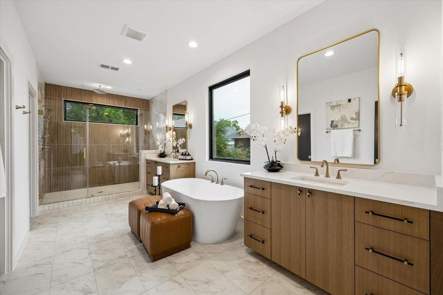 Furnished interior view inside a new home in , Houston (Image 17). Furnished interior view inside a new home in , Houston (Image 17).