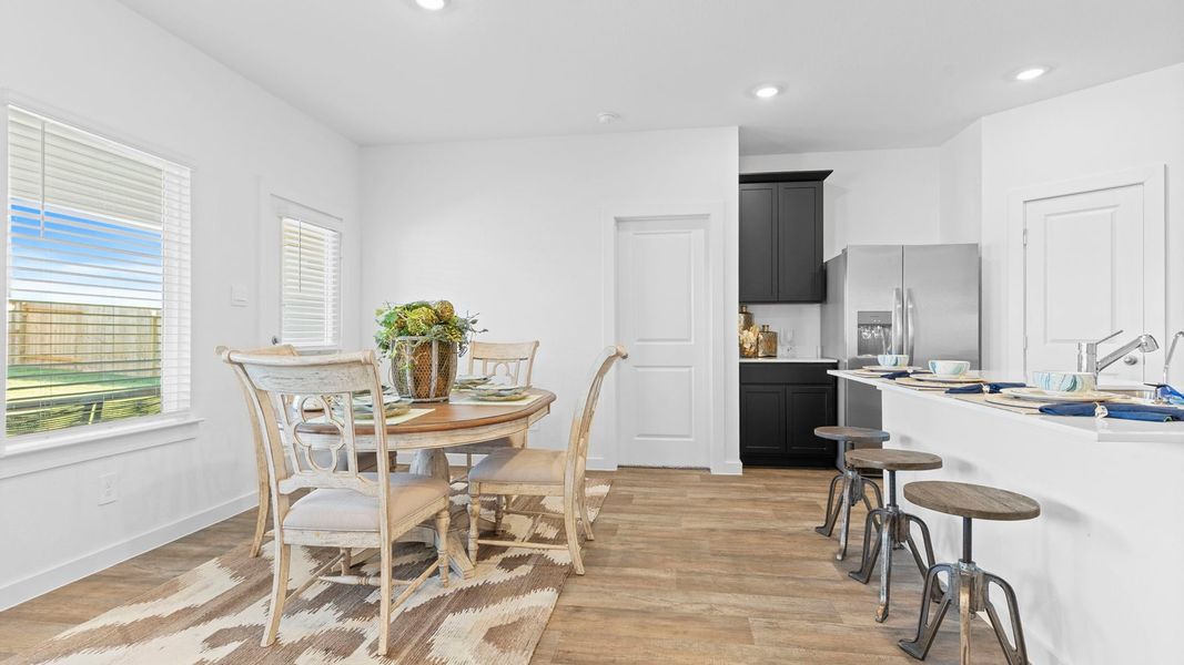 Furnished interior view inside a new home in Evergreen, Rosenberg (Image 14). Furnished interior view inside a new home in Evergreen, Rosenberg (Image 14).