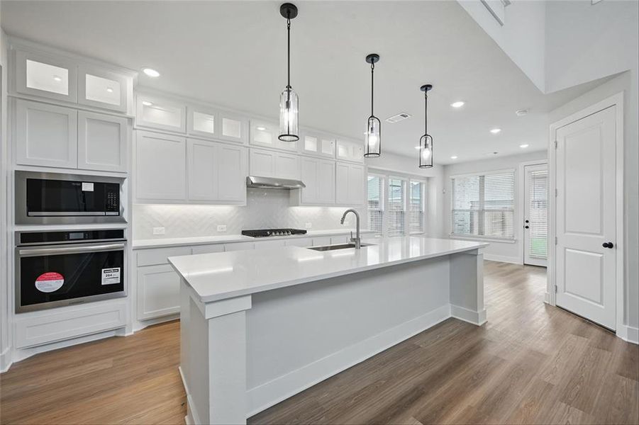 1851RosedaleAveKIMBA003 1851RosedaleAveKIMBA003