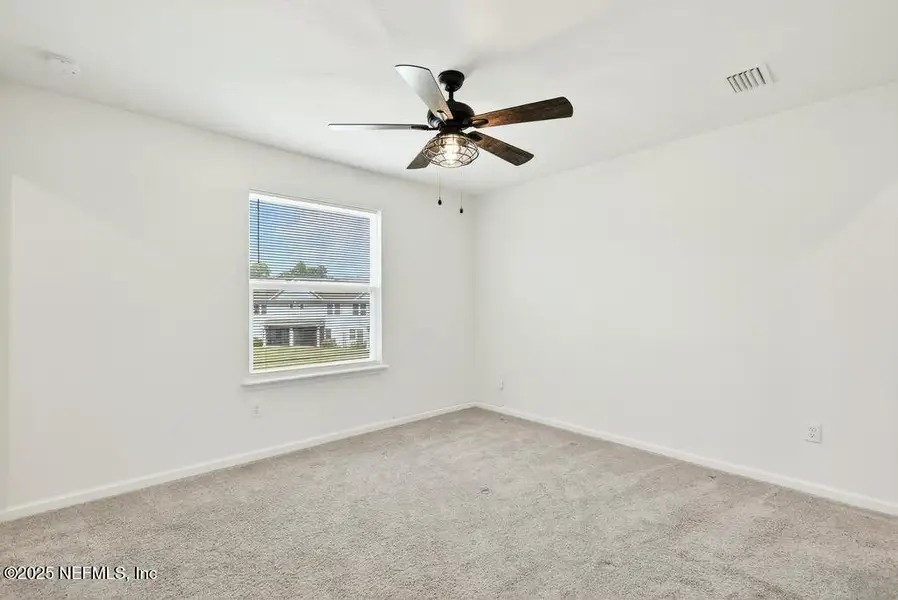 Spacious, unfurnished interior of a new home in , Jacksonville (Image 21).