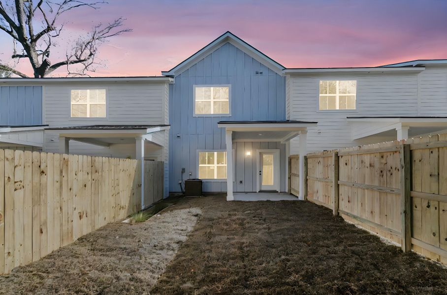 Exterior details and patio area of a home in , North Charleston (Image 4).