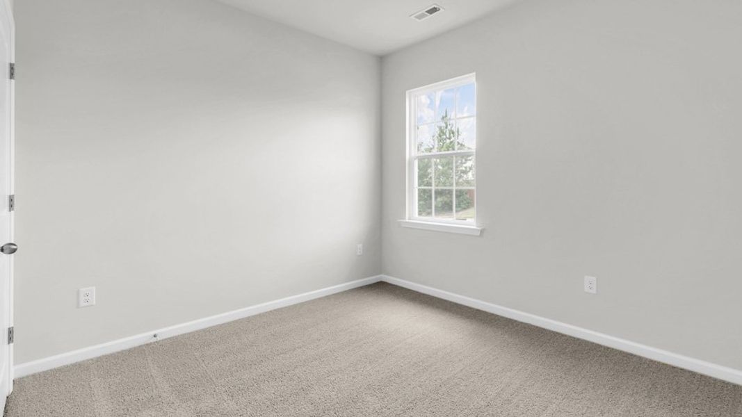 Spacious, unfurnished interior of a new home in Bryson Park, Lexington (Image 15).
