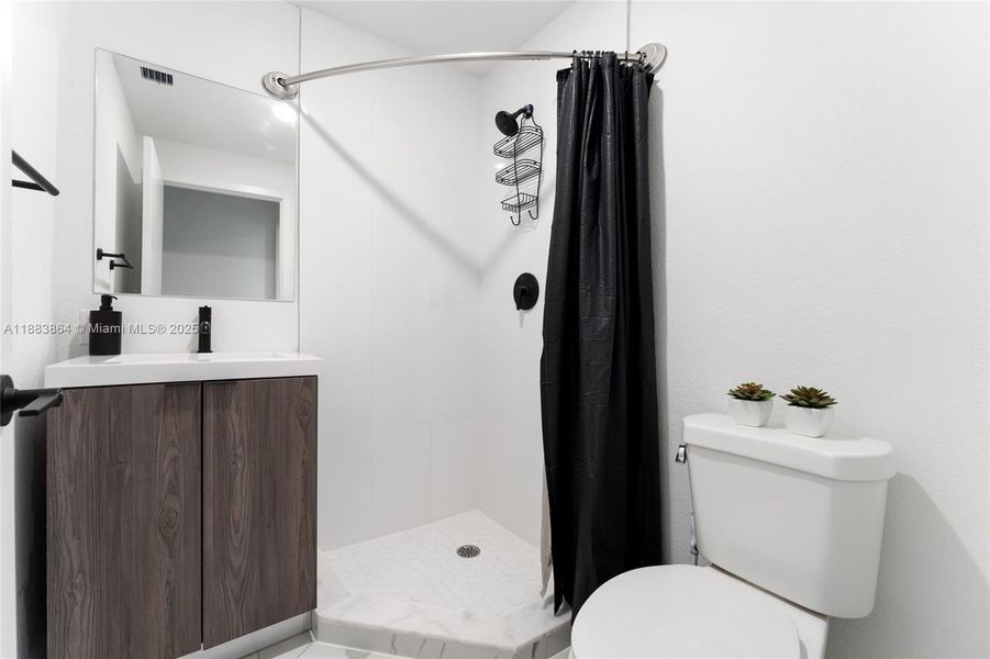 Furnished interior view inside a new home in , Homestead (Image 7).