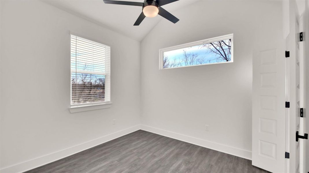 Spacious, unfurnished interior of a new home in , Austin (Image 24).