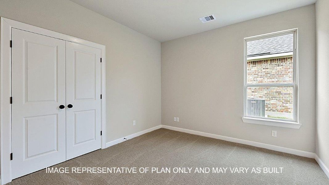 Spacious, unfurnished interior of a new home in Wellborn Settlement, College Station (Image 17).