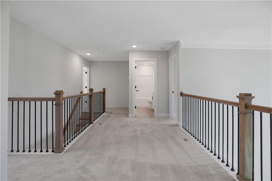 Spacious, unfurnished interior of a new home in Twin Lakes, Hoschton (Image 24).