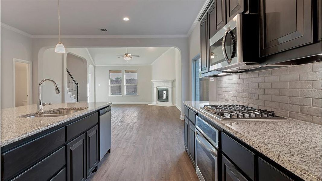 Furnished interior view inside a new home in Morningstar, Fort Worth (Image 8).