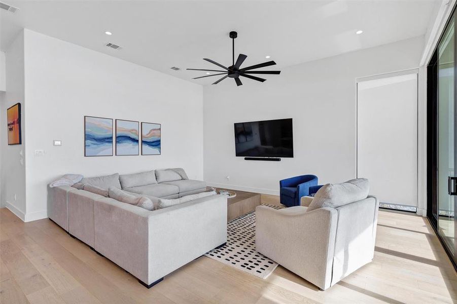 Furnished interior view inside a new home in , Graford (Image 8).