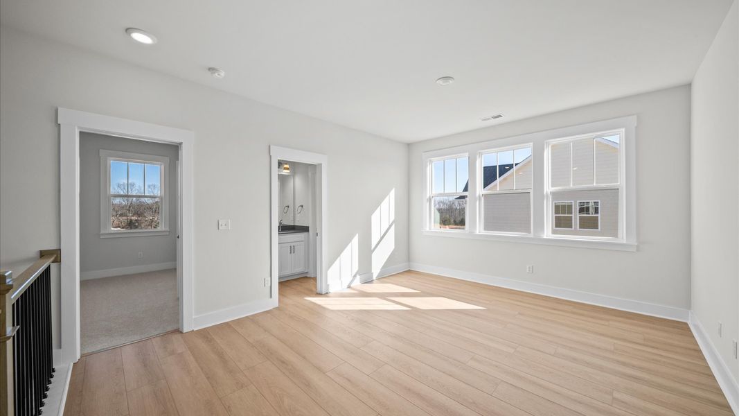 Furnished interior view inside a new home in Pinebrook, Woodruff (Image 43).