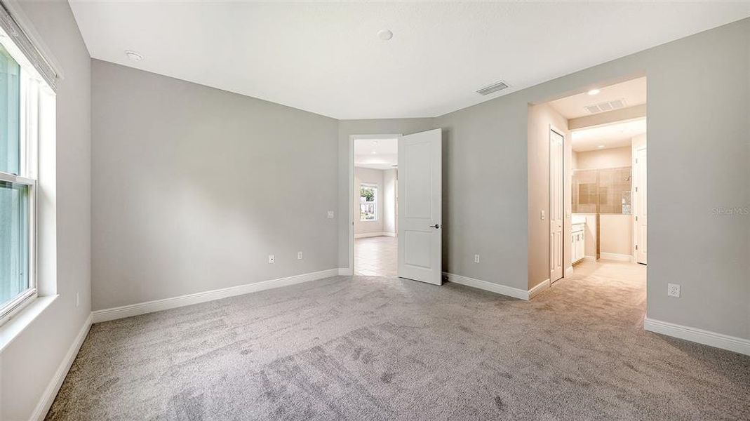 Spacious, unfurnished interior of a new home in Wildleaf at North River Ranch, Parrish (Image 22). Spacious, unfurnished interior of a new home in Wildleaf at North River Ranch, Parrish (Image 22).